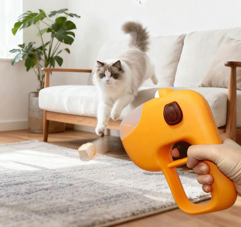 Pet Treats Freeze-Dried Cartoon Dog Launcher