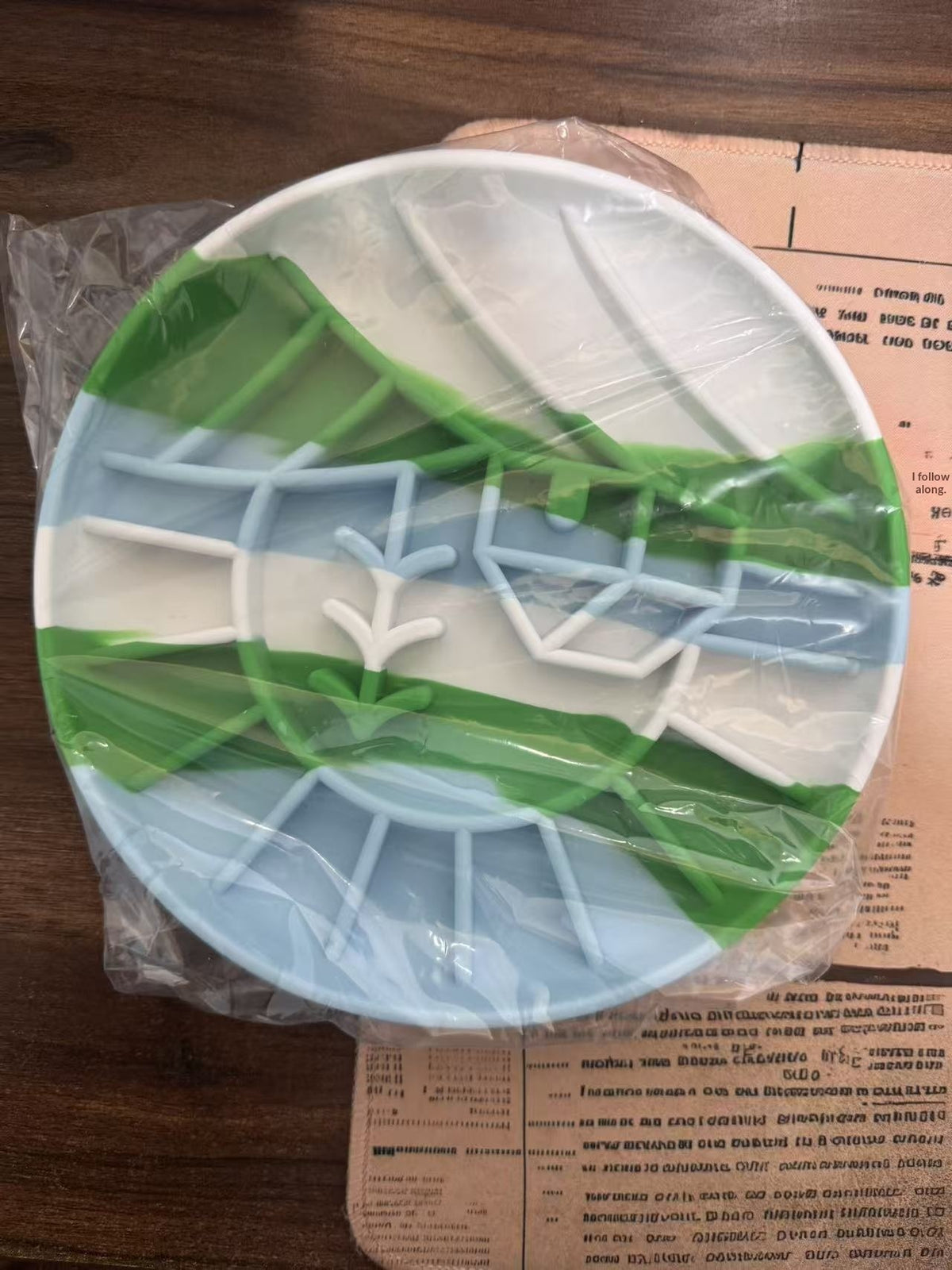 Silicone Pet Dog Slow-Feeding Bowl Licking Plate