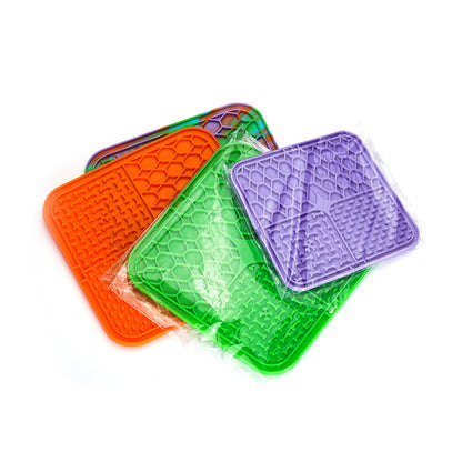 Bottom Suction Cup Non-slip Silicone Pet Slow Food Mat