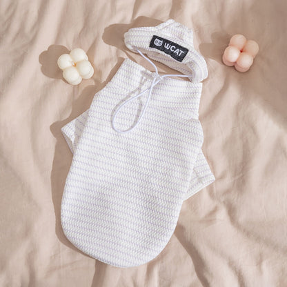Pet Base Shirt, Thin and Simple Striped Two-Legged Shirt for Autumn and Winter, German Cat, Puppy, Dog and Cat Clothes